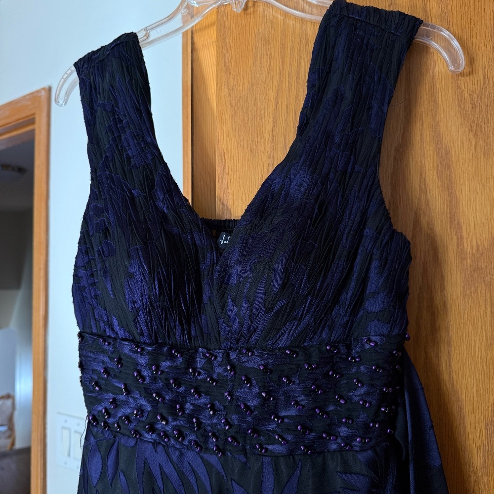 PURPLE DRESS